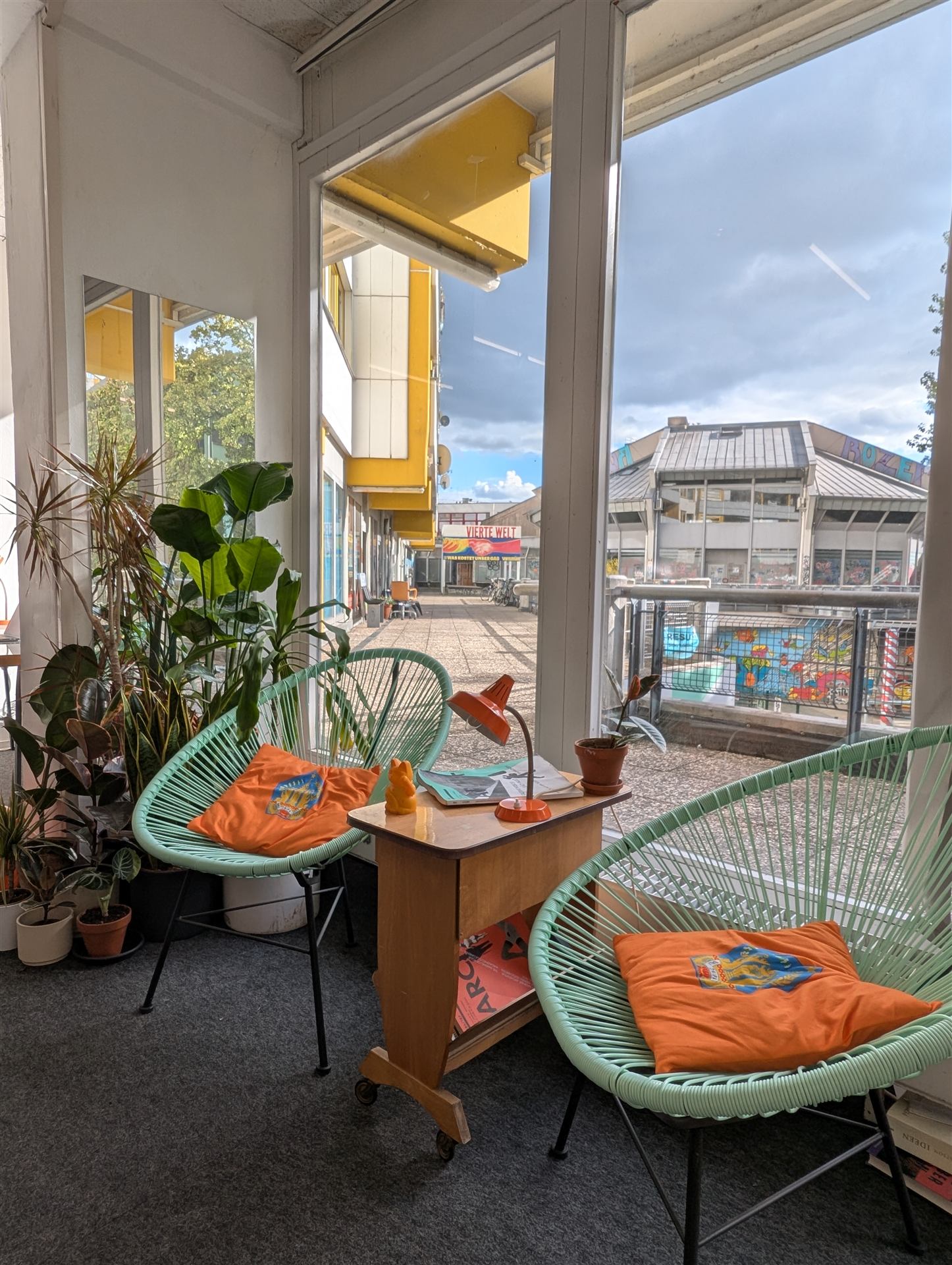 Indoor chill corner for relaxing between work